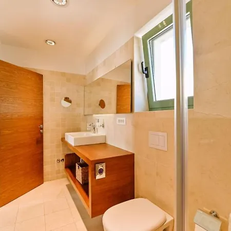 Lu 2 Krk By Guide 말린스카