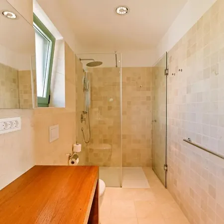 빌라 Lu 2 Krk By Guide