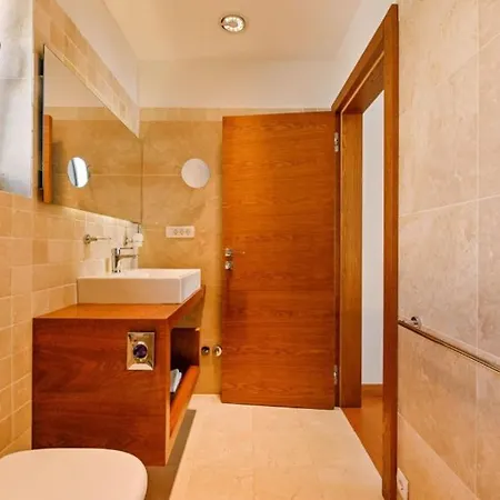 Lu 2 Krk By Guide 말린스카