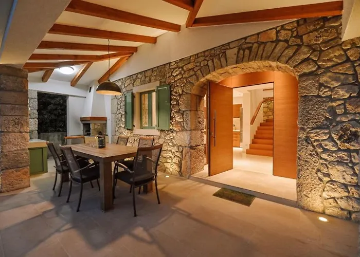 Lu 2 Krk By Guide Villa