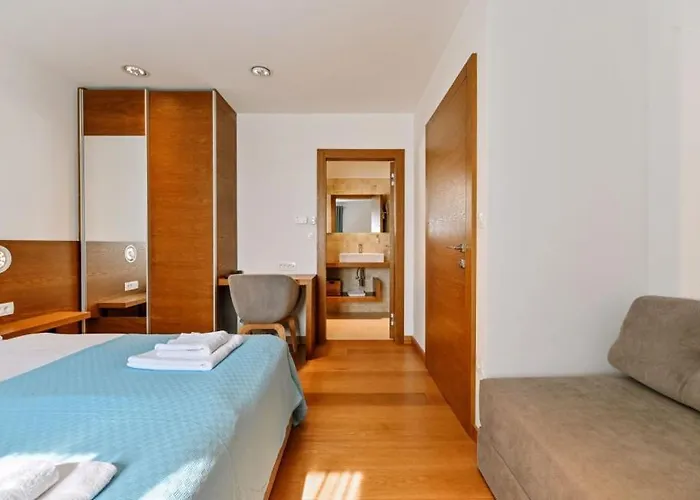 Villa Lu 2 Krk By Guide Malinska